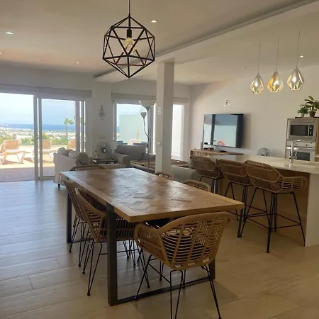 Lanzarote Altos By New Lanzasuites Cassidell Playa Blanca (Lanzarote)